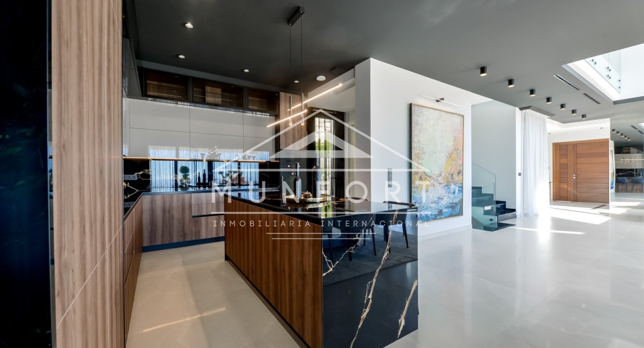 Resale - Luxury Villas -
Finestrat - Sierra Cortina