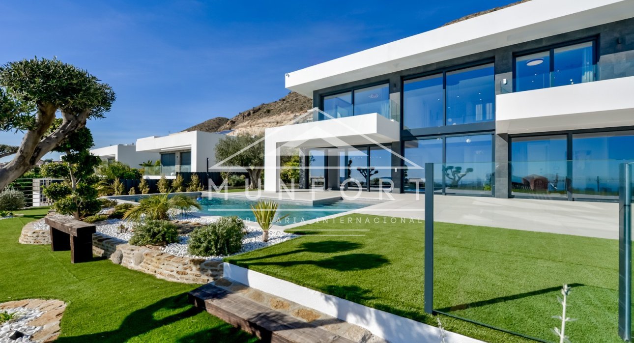 Resale - Luxury Villas -
Finestrat - Sierra Cortina