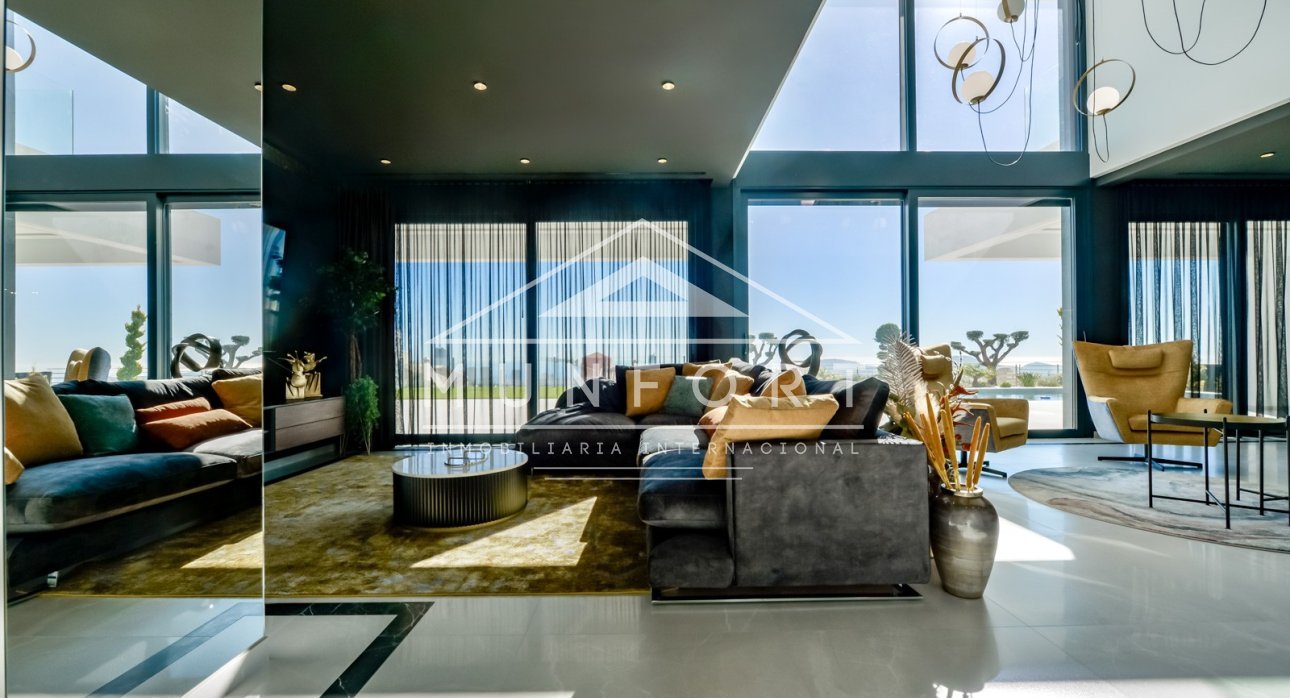 Resale - Luxury Villas -
Finestrat - Sierra Cortina