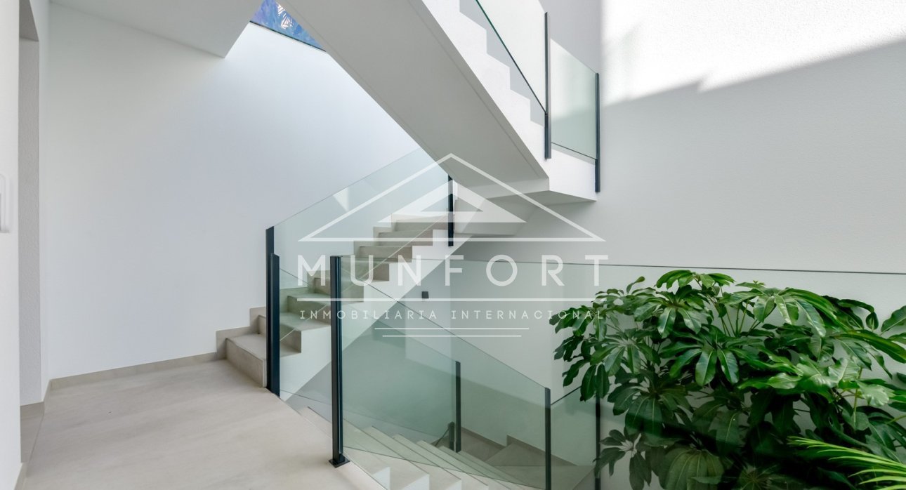 Resale - Luxury Villas -
Finestrat - Sierra Cortina