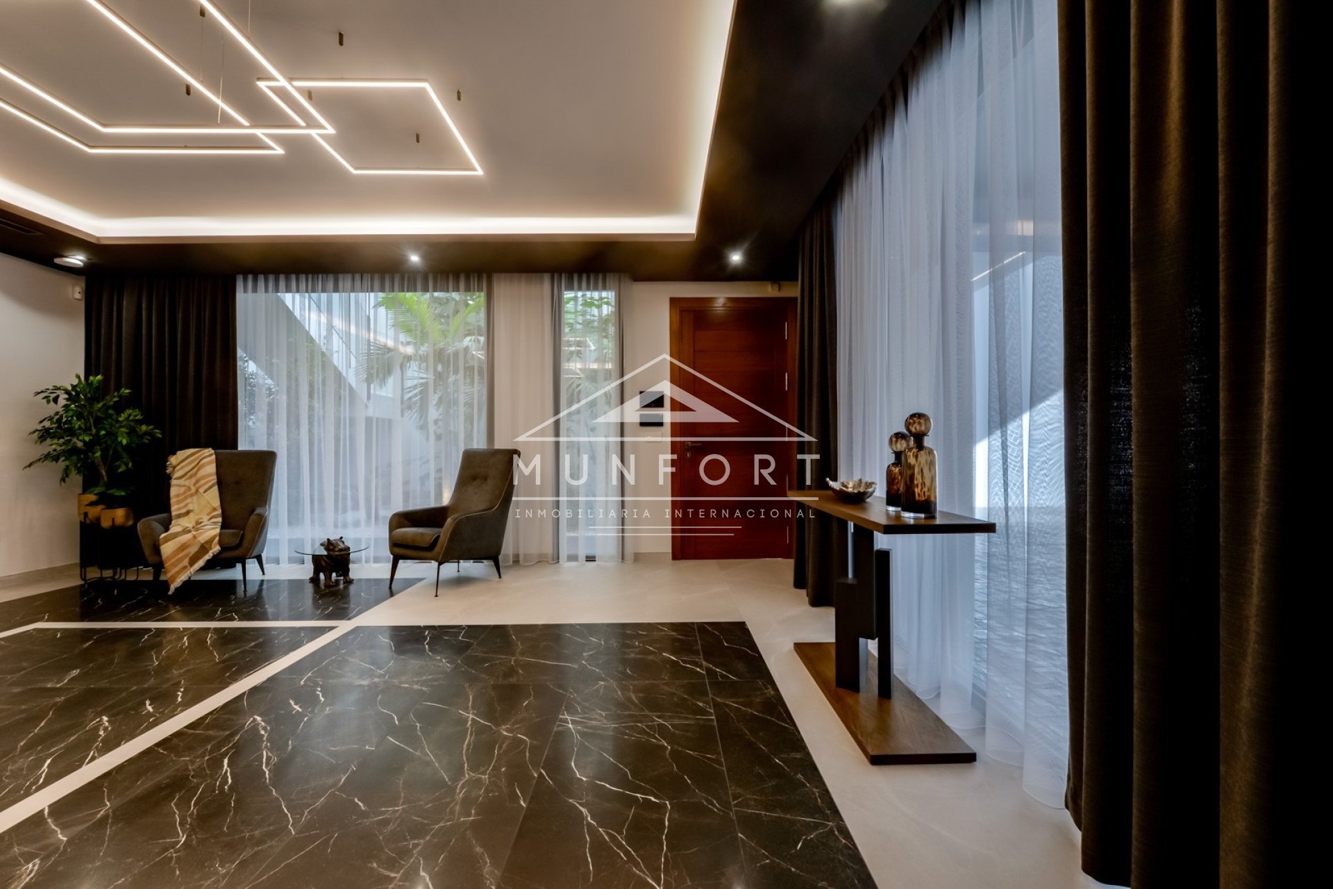 Resale - Luxury Villas -
Finestrat - Sierra Cortina