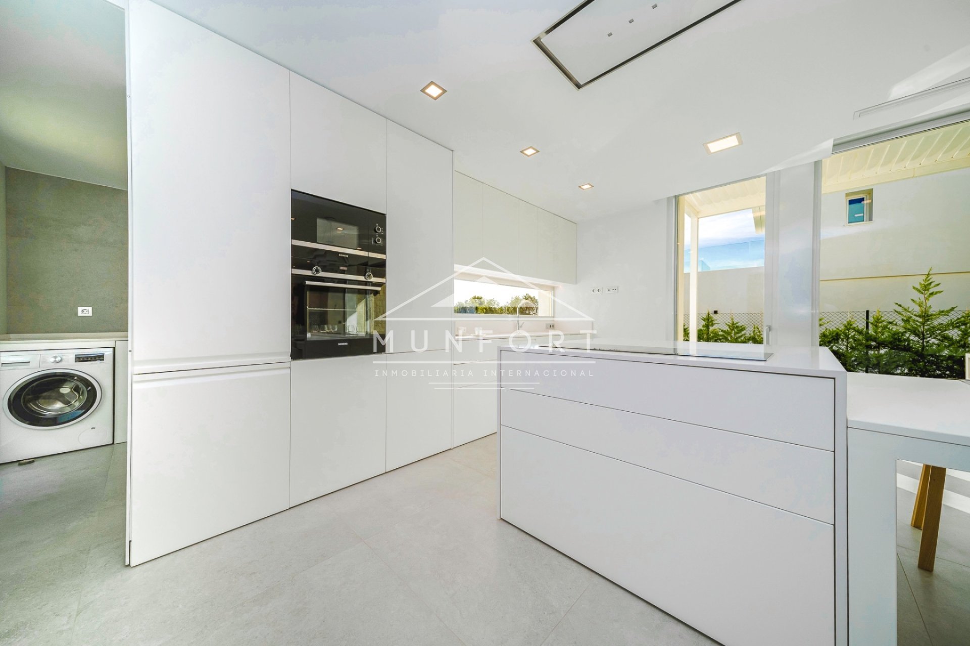 Resale - Luxury Villas -
Finestrat - Sierra Cortina