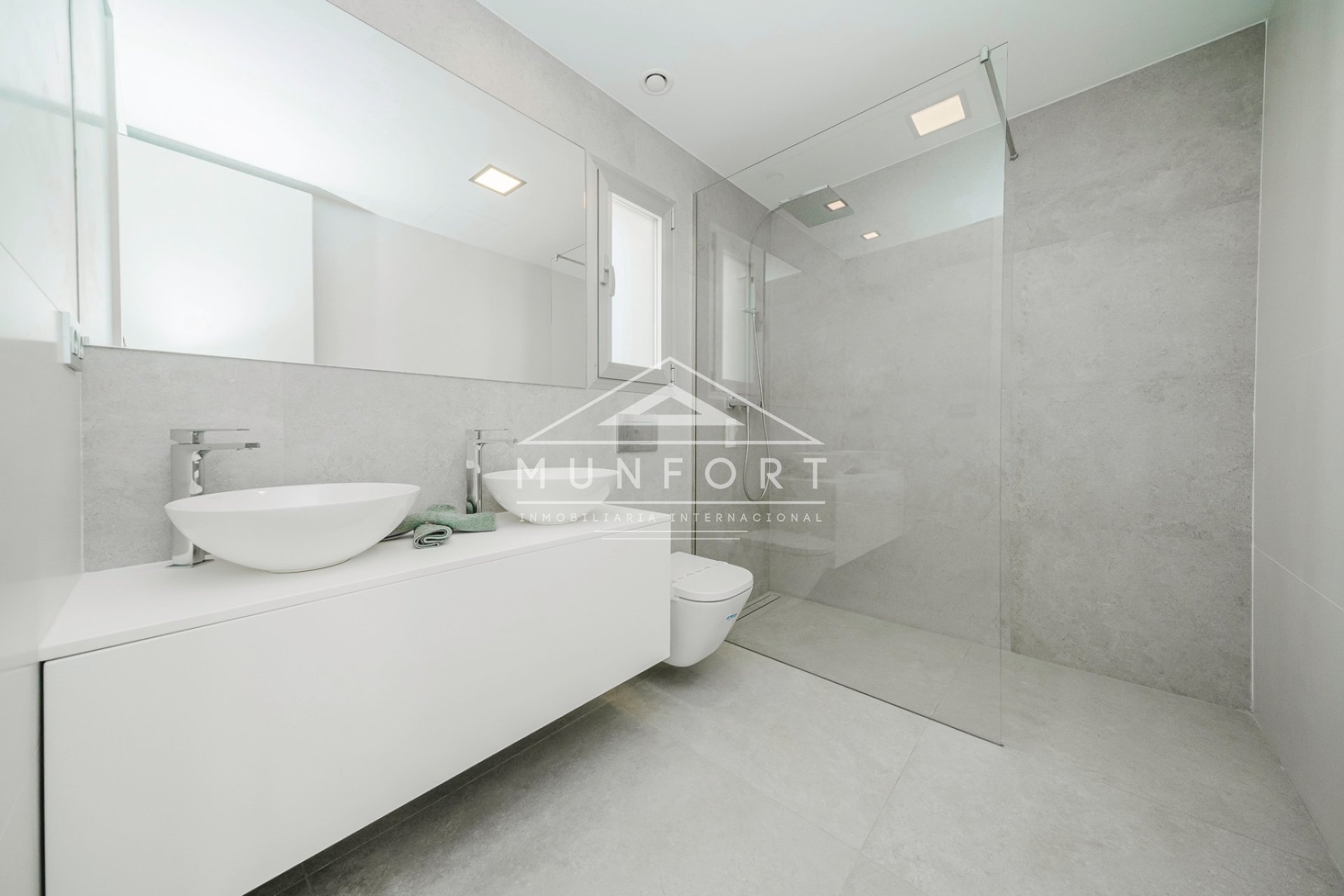 Resale - Luxury Villas -
Finestrat - Sierra Cortina