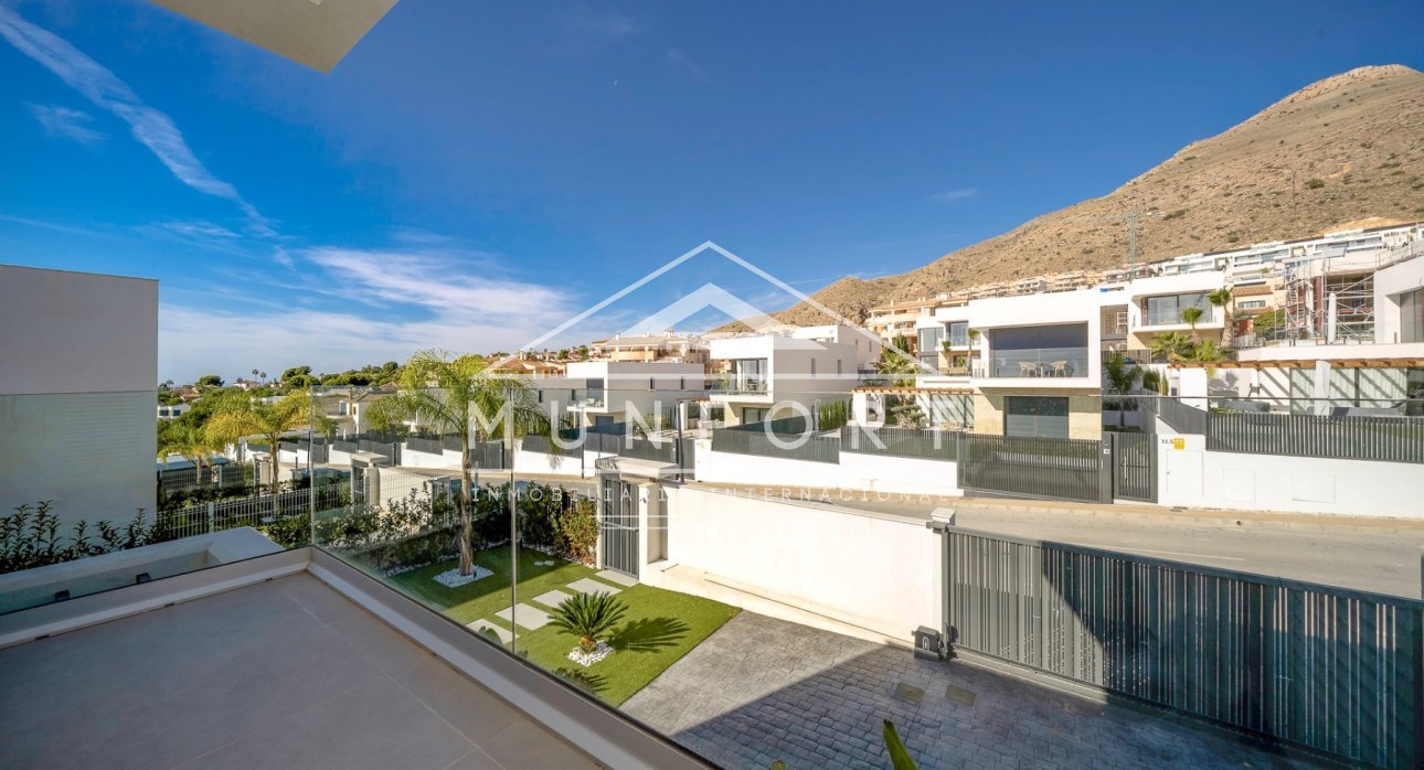 Resale - Luxury Villas -
Finestrat - Sierra Cortina