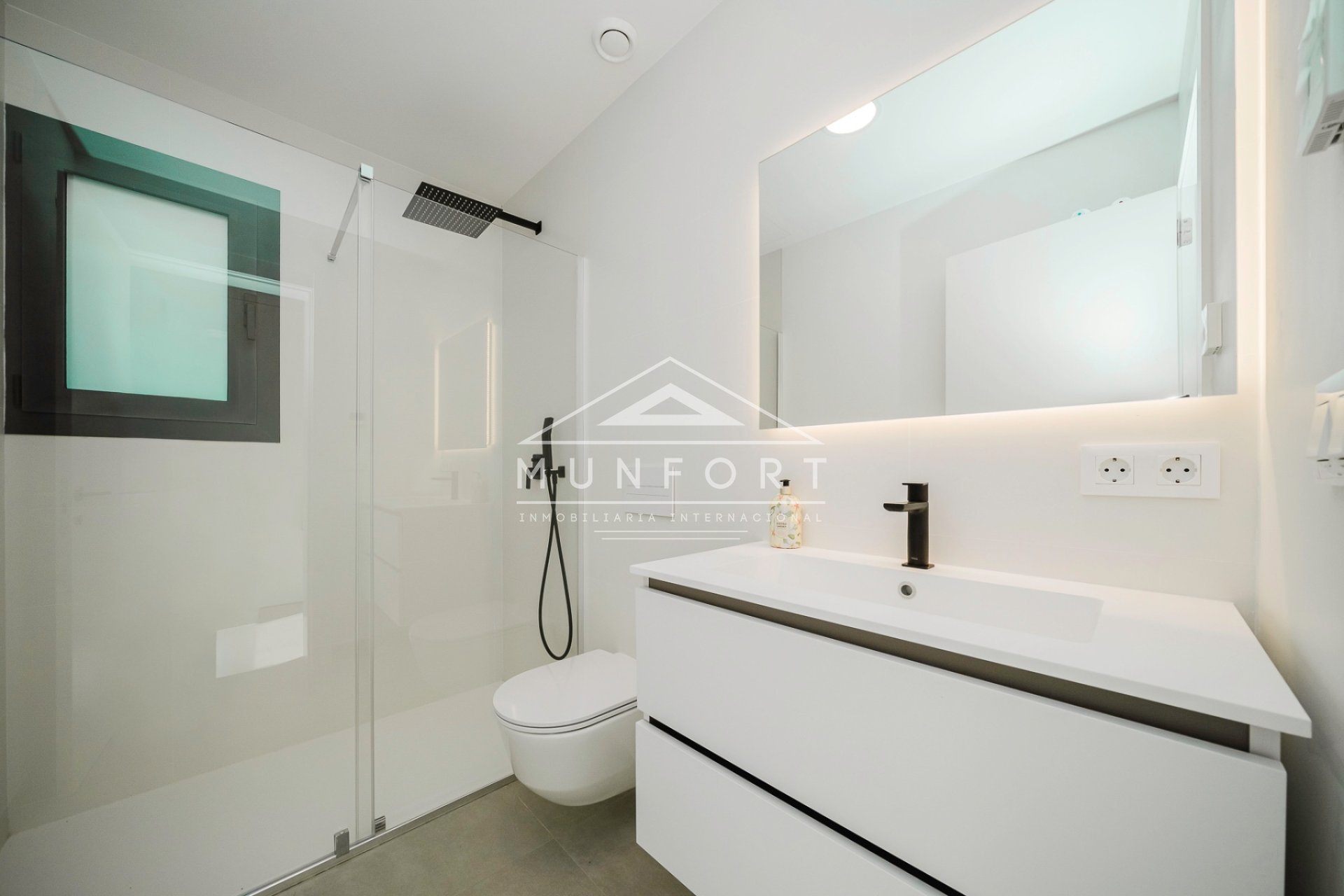 Resale - Luxury Villas -
Finestrat - Sierra Cortina