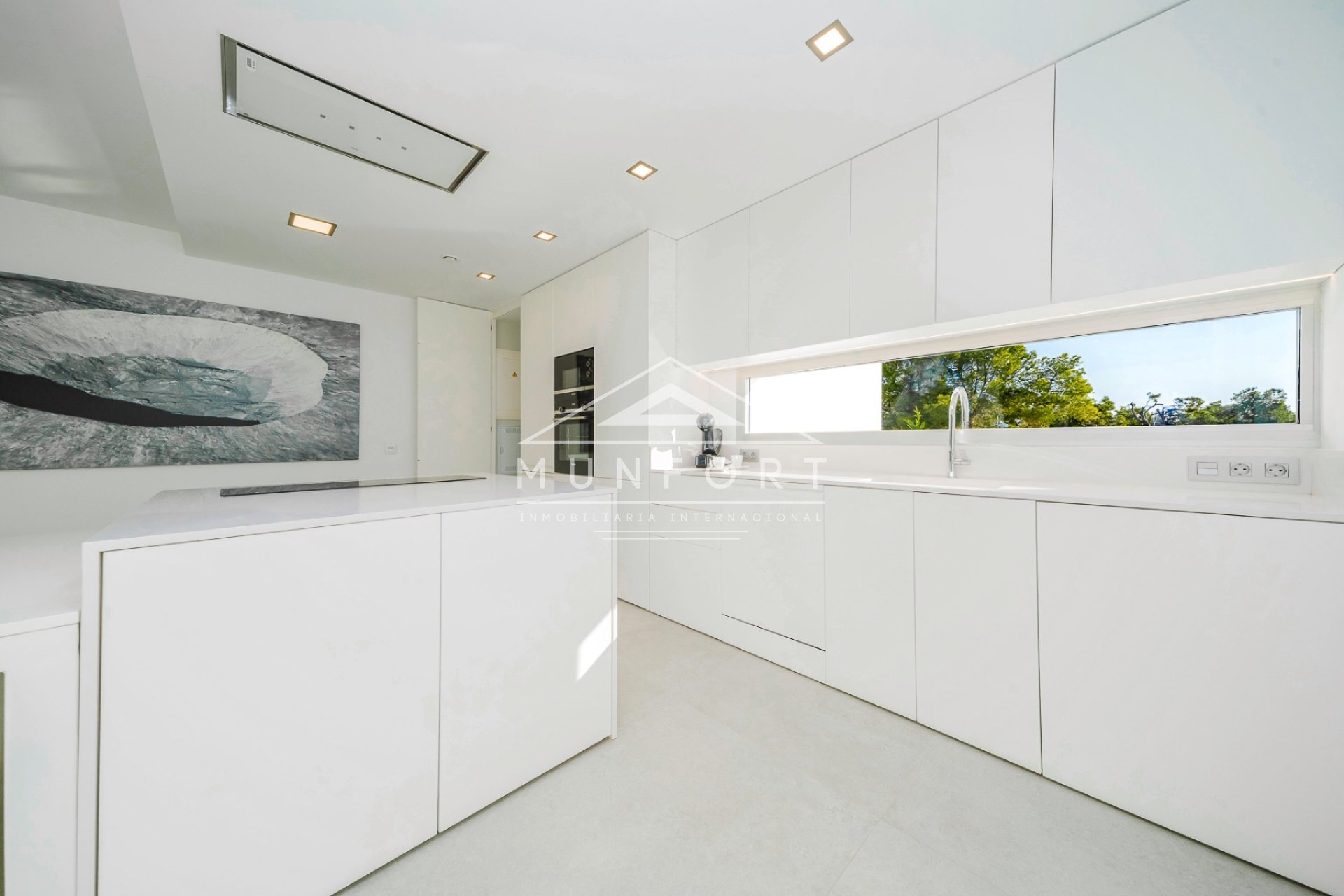 Resale - Luxury Villas -
Finestrat - Sierra Cortina