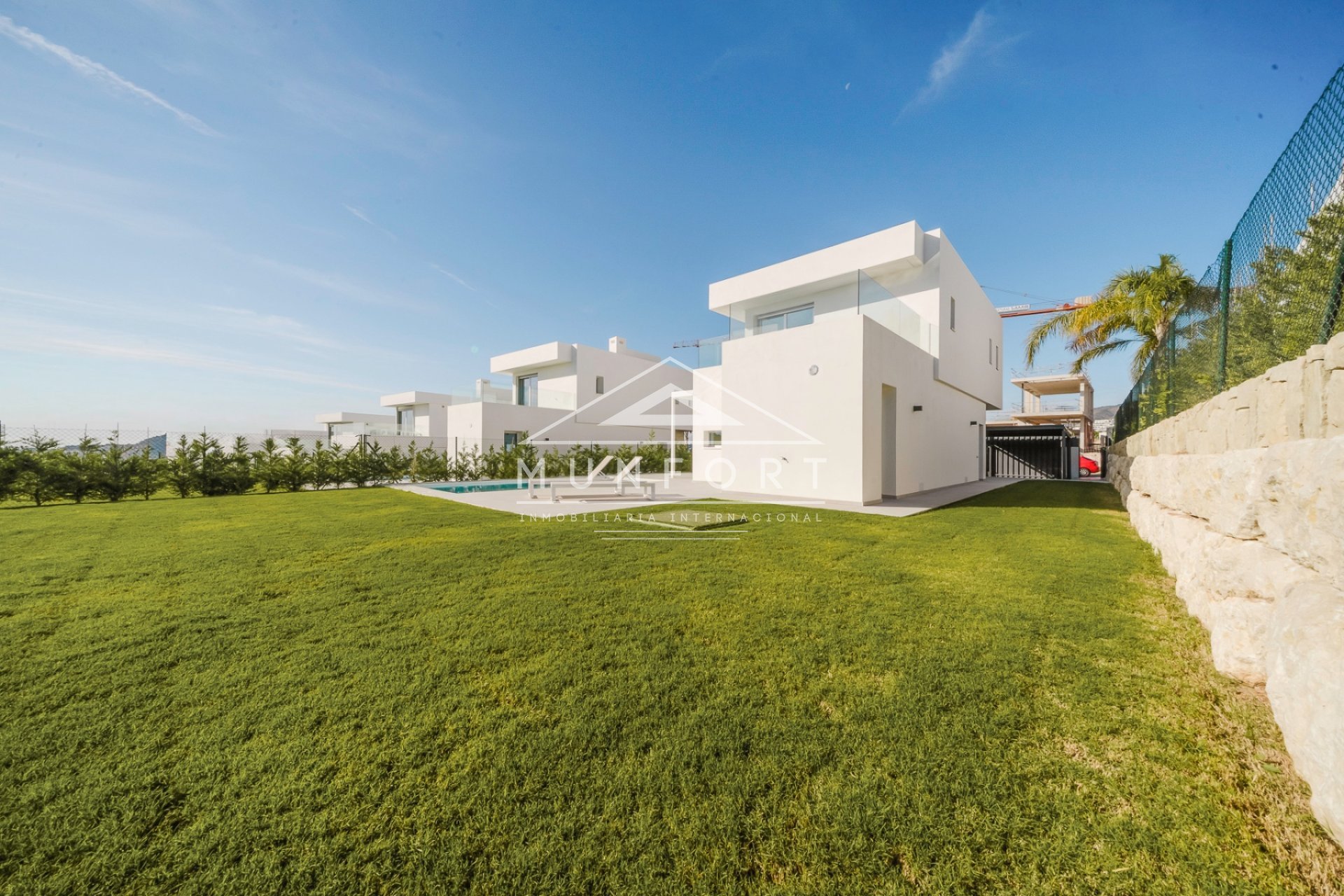 Resale - Luxury Villas -
Finestrat - Sierra Cortina