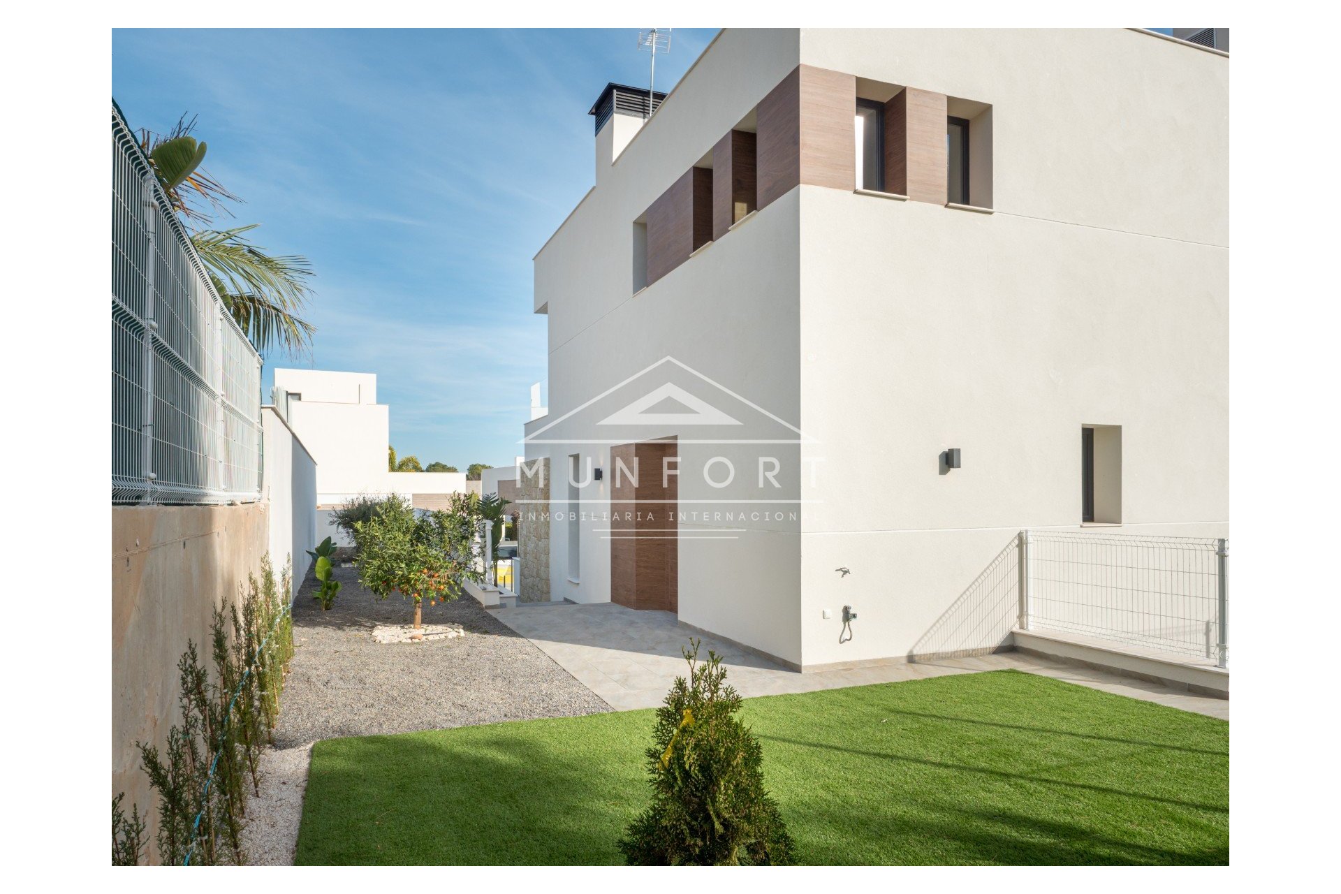 Resale - Luxury Villas -
Finestrat