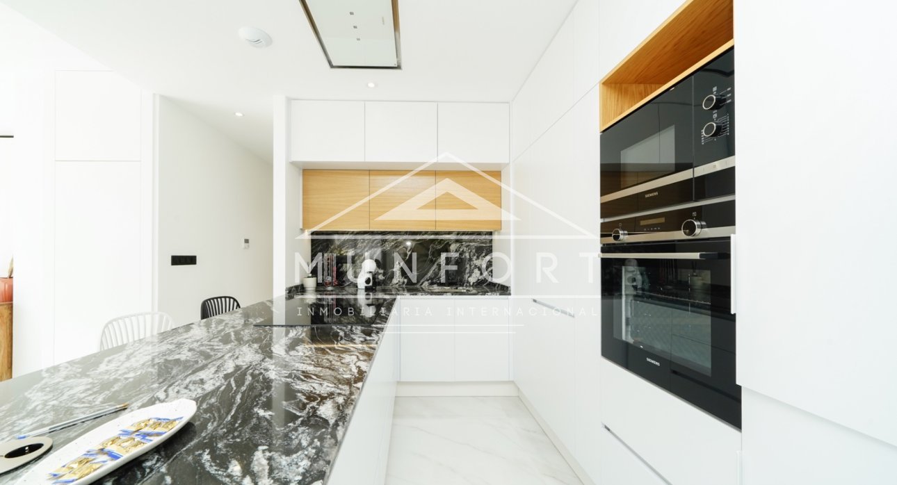 Resale - Luxury Villas -
Finestrat