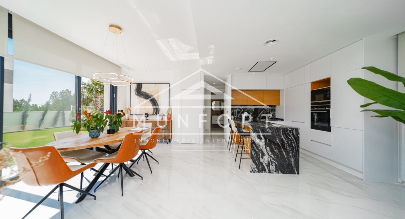 Resale - Luxury Villas -
Finestrat