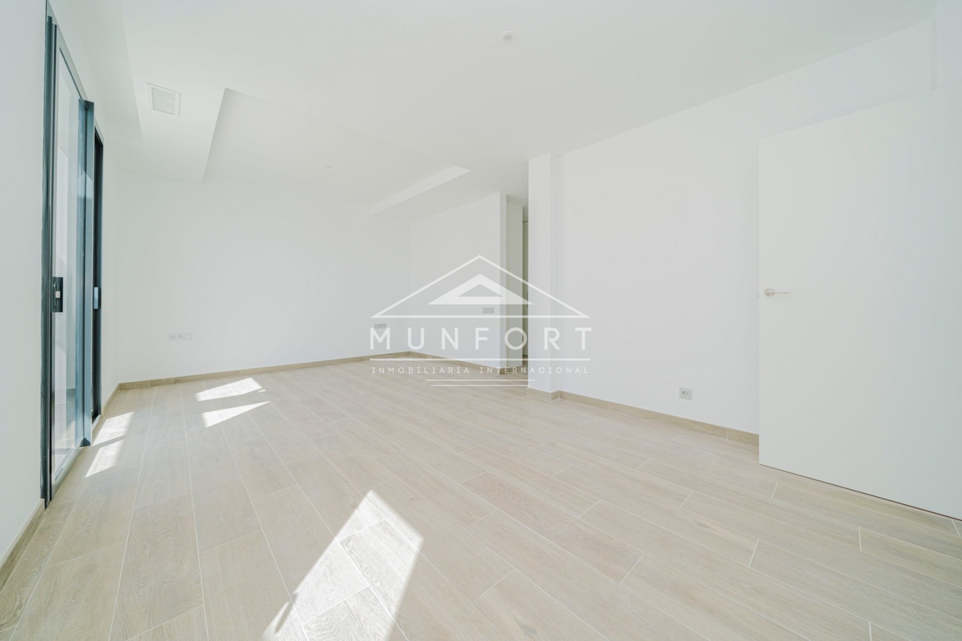 Resale - Luxury Villas -
Finestrat