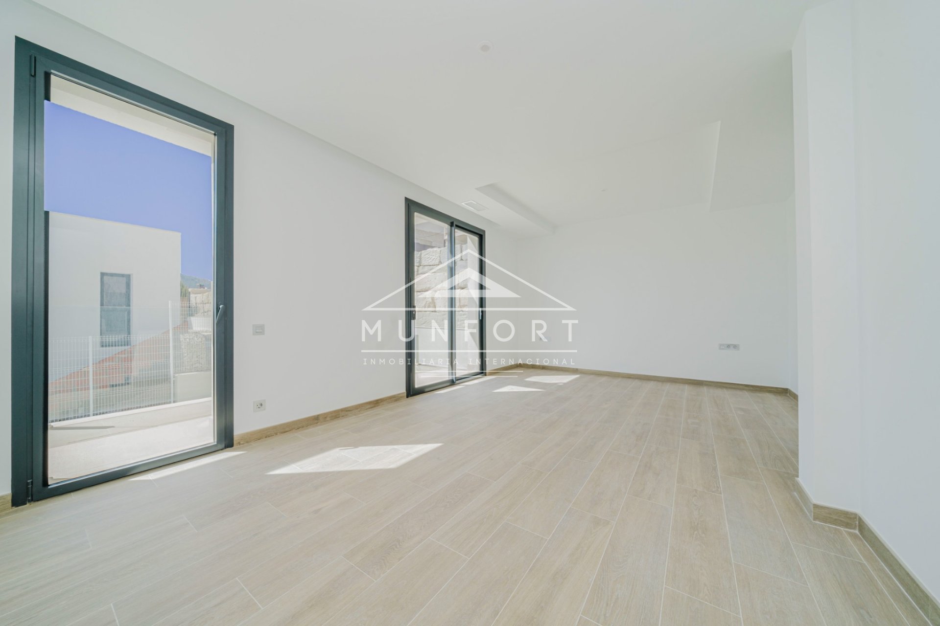 Resale - Luxury Villas -
Finestrat