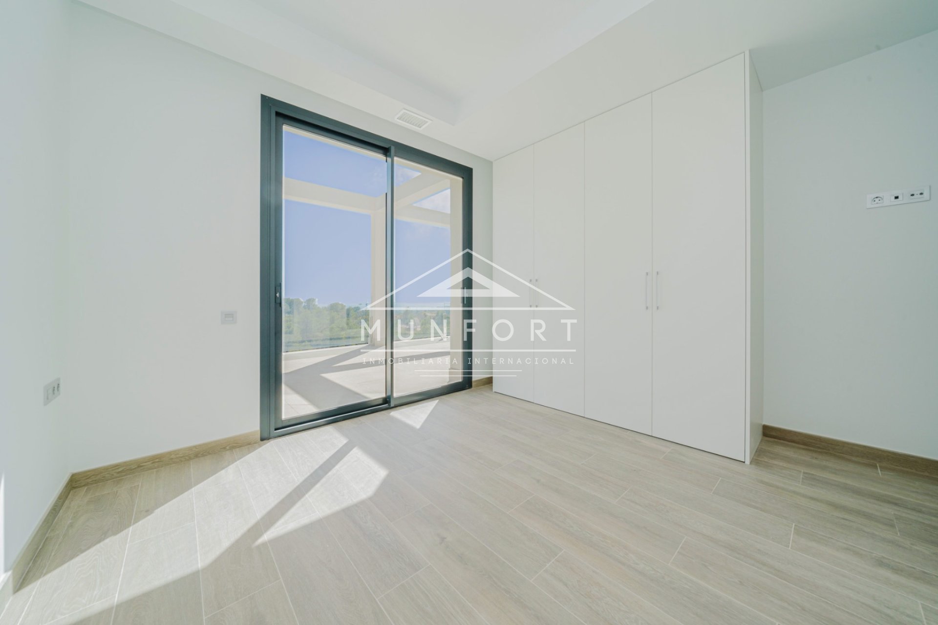 Resale - Luxury Villas -
Finestrat