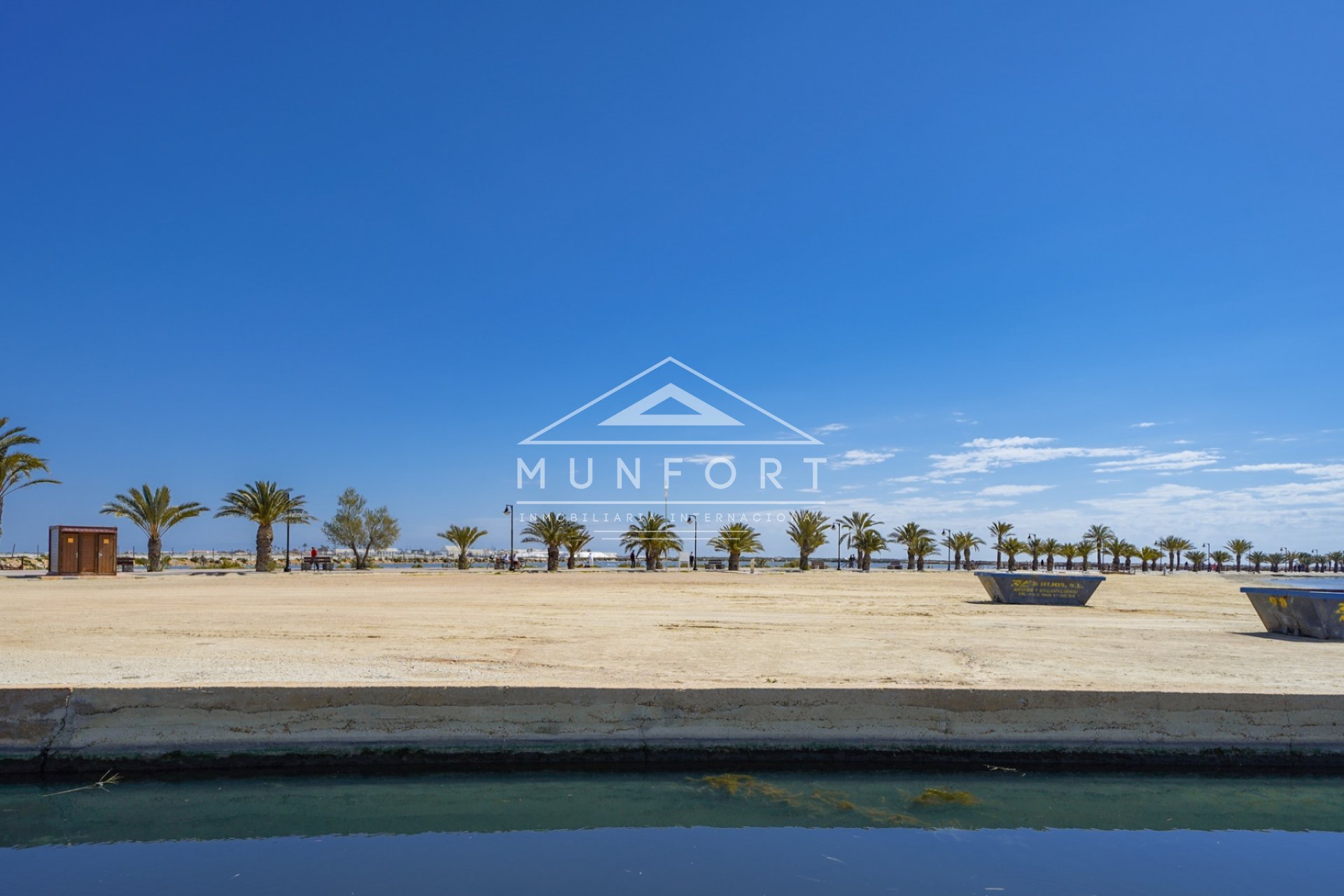 Resale - Luxury Villas -
Lo Pagán
