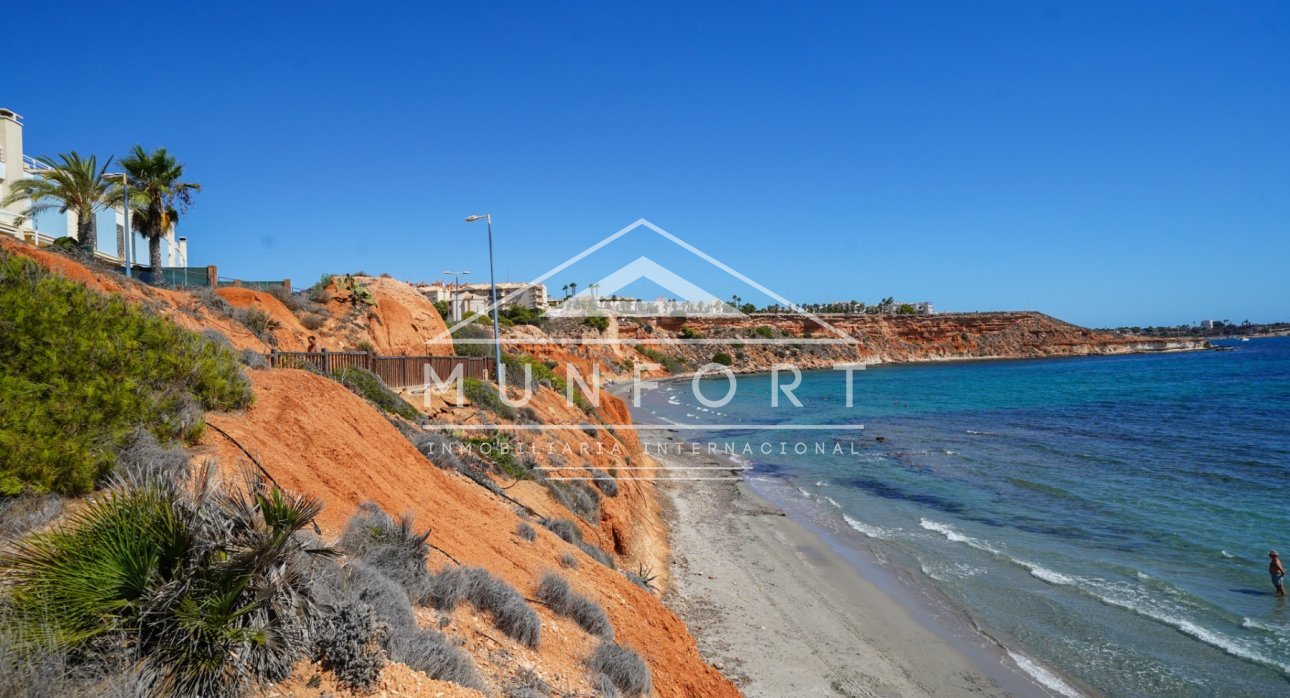 Resale - Luxury Villas -
Orihuela Costa - Aguamarina