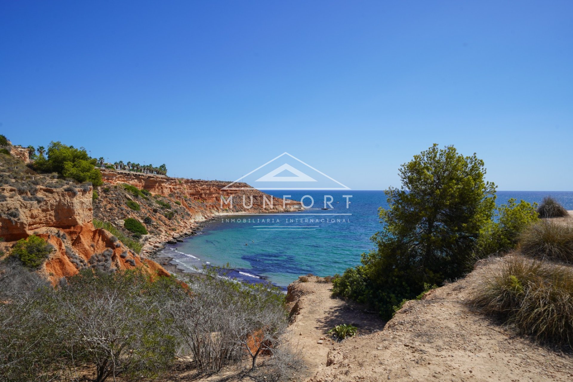 Resale - Luxury Villas -
Orihuela Costa - Aguamarina