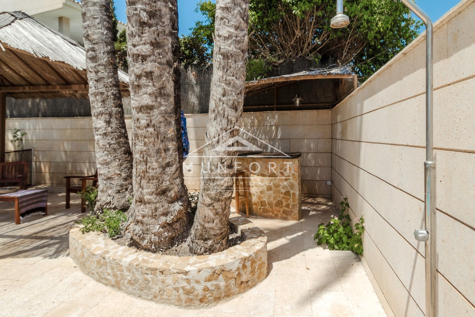 Resale - Luxury Villas -
Orihuela Costa - Dehesa de Campoamor