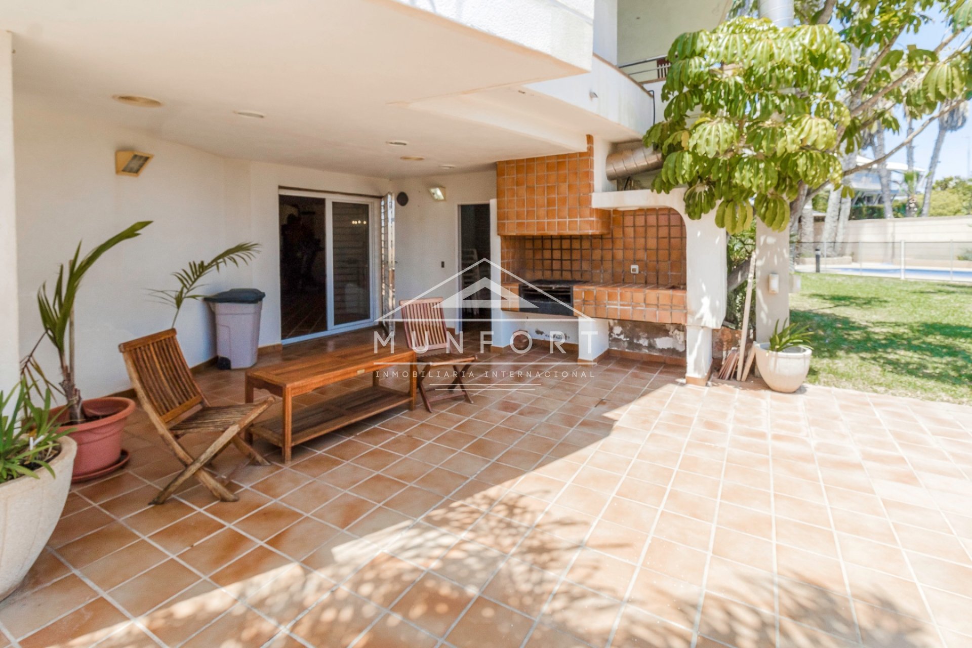 Resale - Luxury Villas -
Orihuela Costa - Dehesa de Campoamor