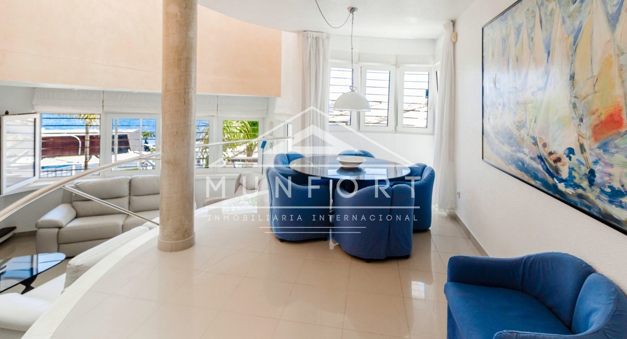 Resale - Luxury Villas -
Orihuela Costa - Dehesa de Campoamor