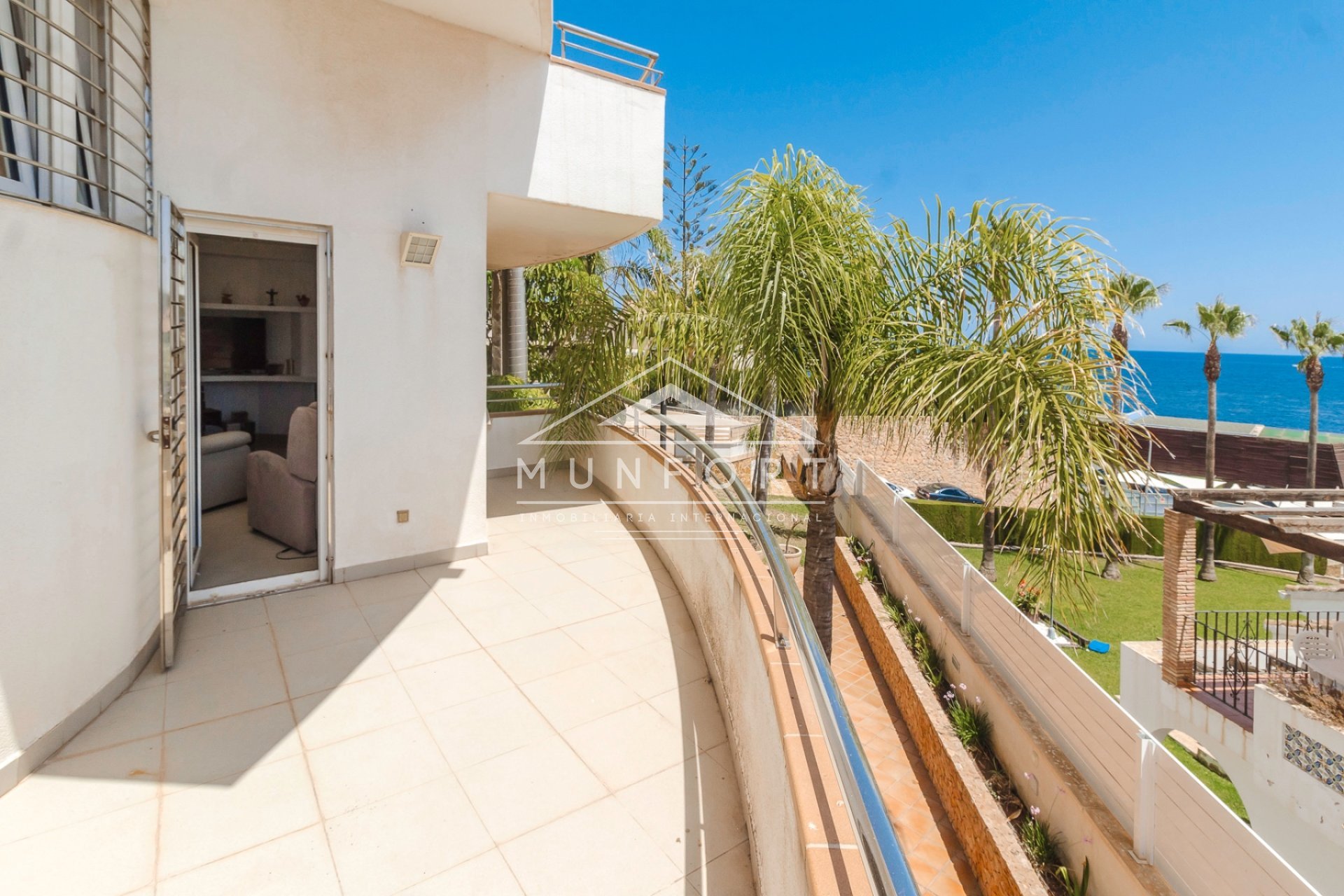 Resale - Luxury Villas -
Orihuela Costa - Dehesa de Campoamor