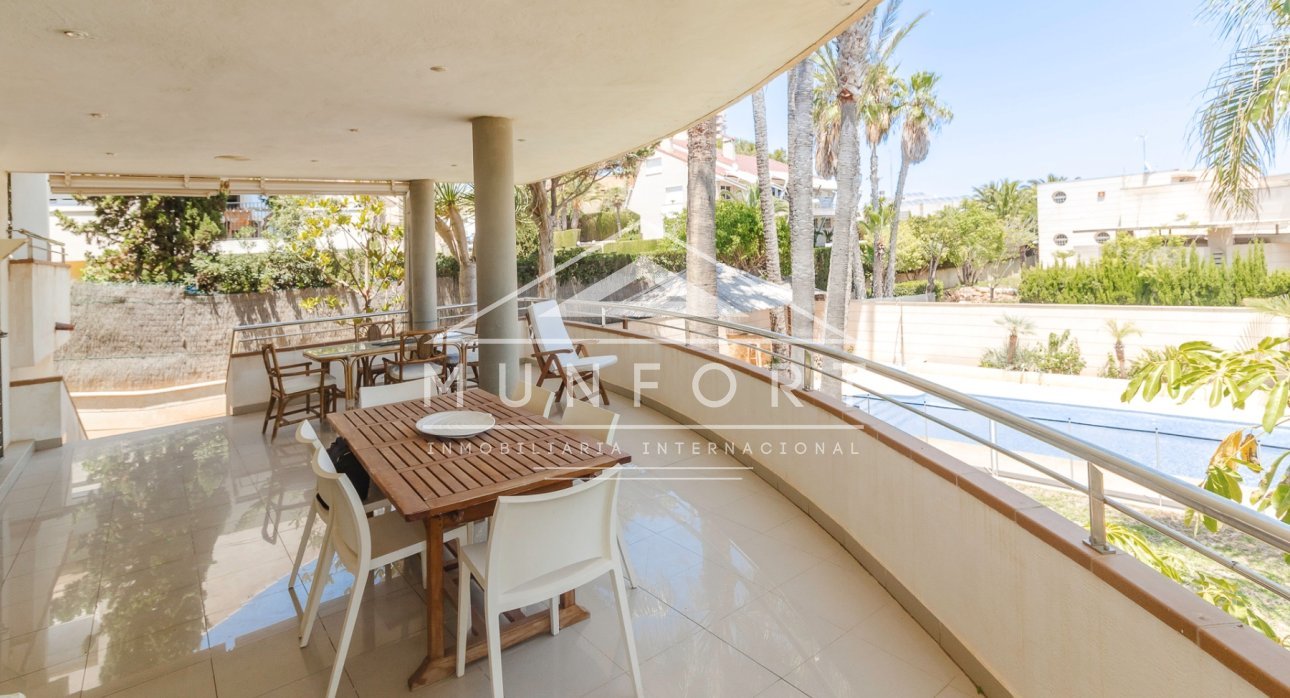 Resale - Luxury Villas -
Orihuela Costa - Dehesa de Campoamor