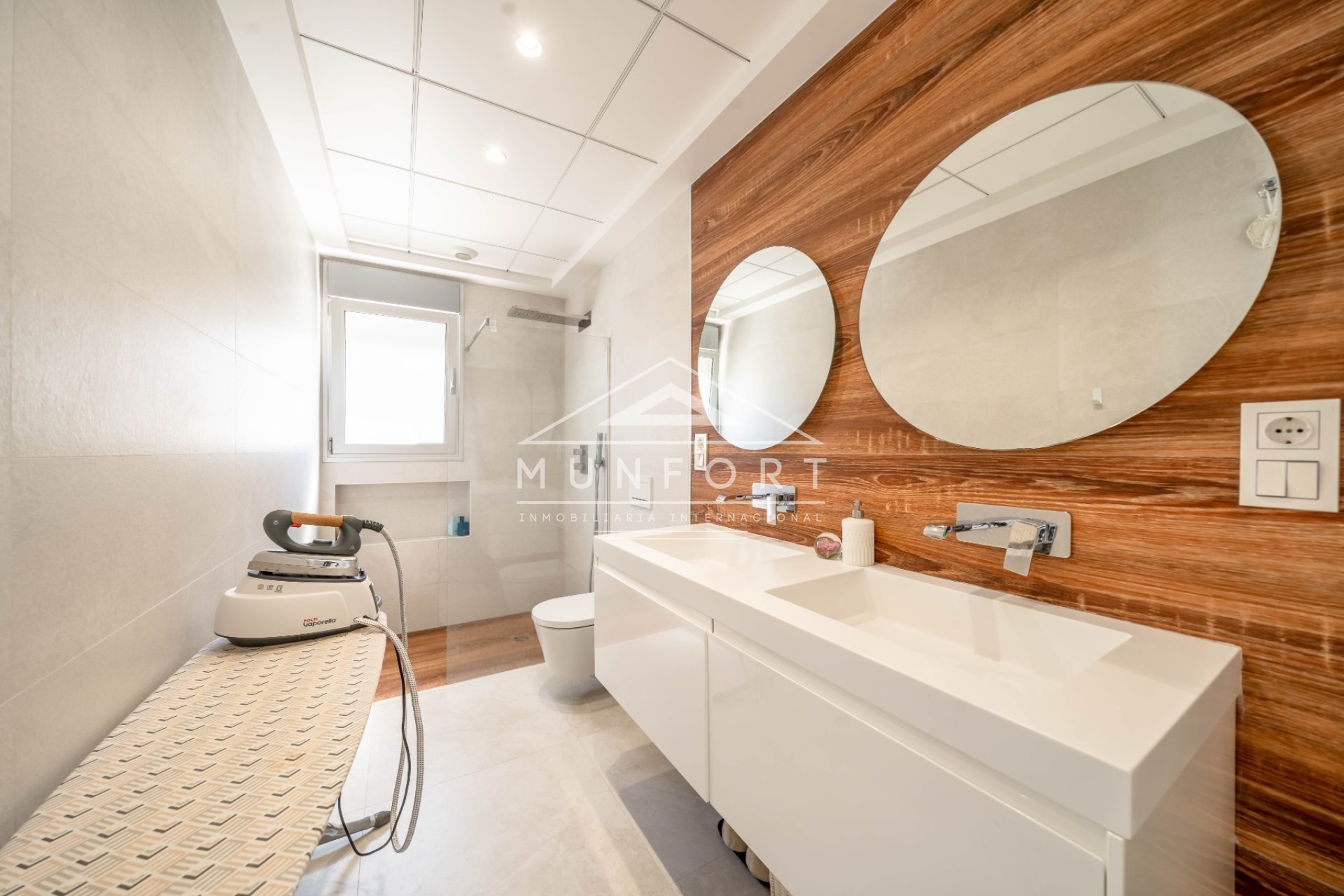 Resale - Luxury Villas -
Orihuela Costa - Dehesa de Campoamor