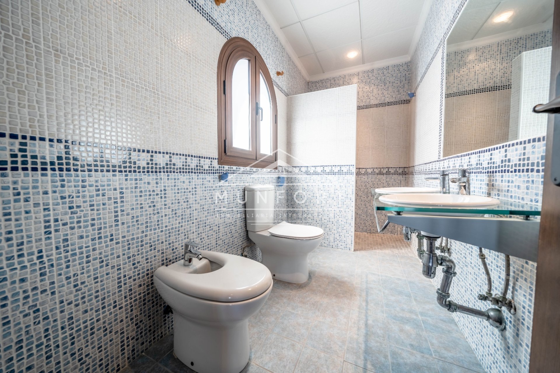 Resale - Luxury Villas -
Orihuela Costa - La Zenia