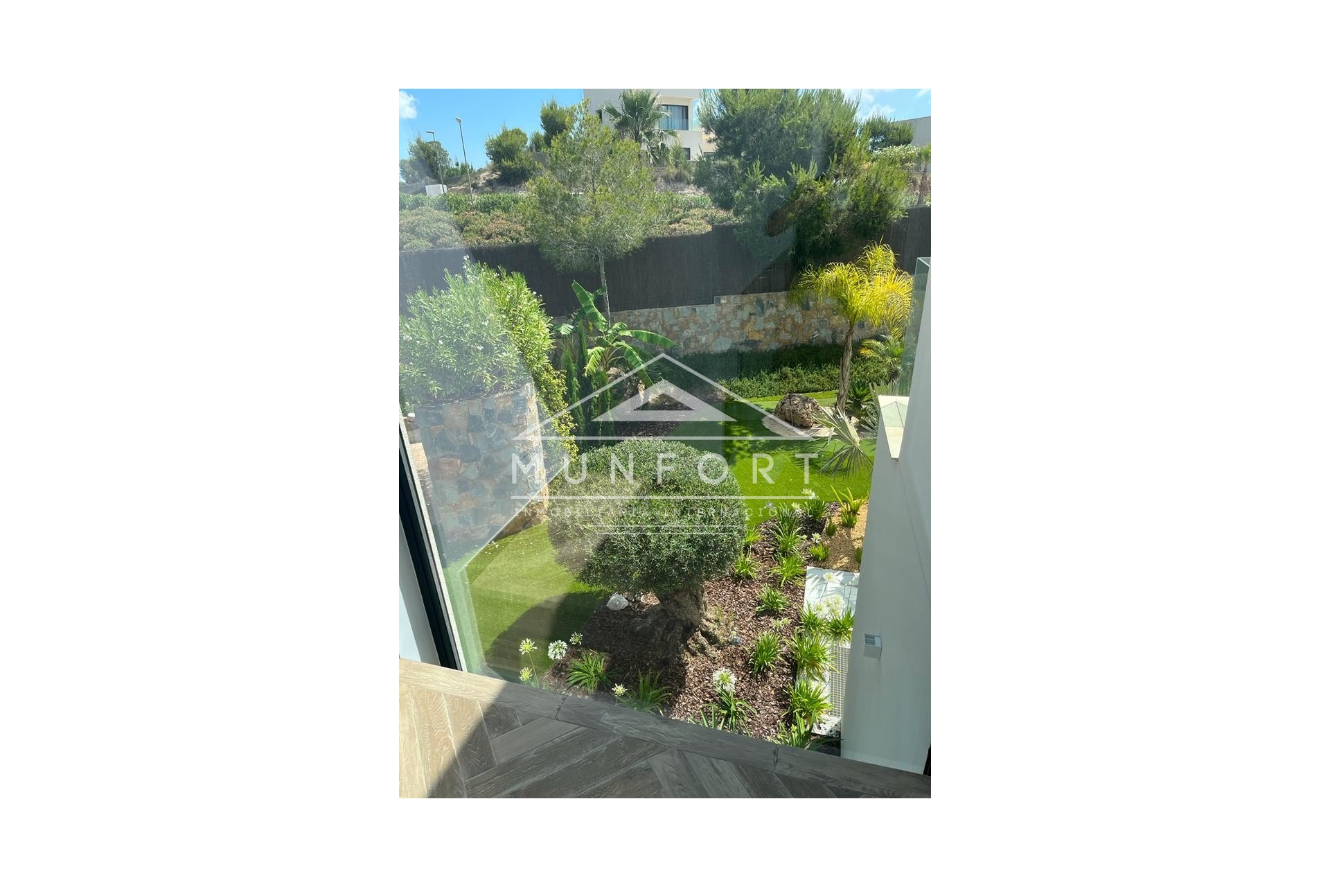 Resale - Luxury Villas -
Orihuela Costa - Las Colinas Golf