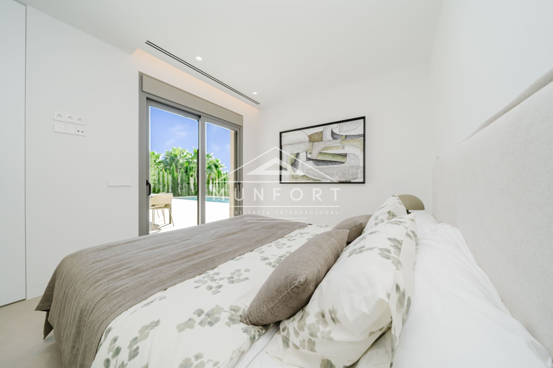 Resale - Luxury Villas -
Orihuela Costa - Las Colinas Golf