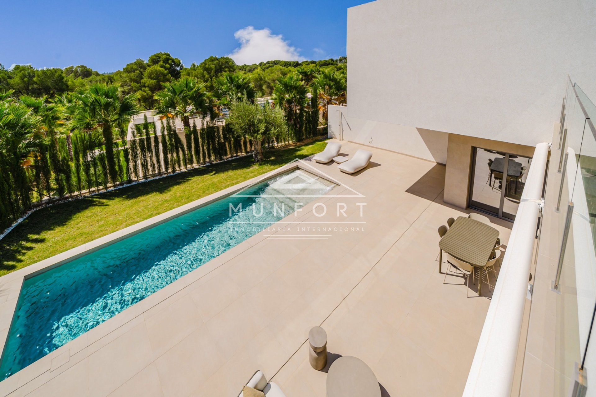 Resale - Luxury Villas -
Orihuela Costa - Las Colinas Golf