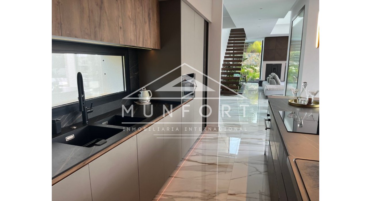 Resale - Luxury Villas -
Orihuela Costa - Las Colinas Golf