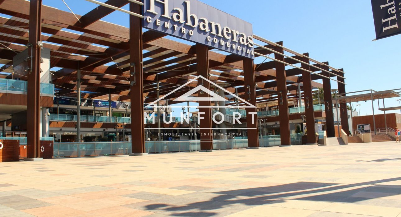 Resale - Luxury Villas -
Orihuela Costa - Lomas de Cabo Roig