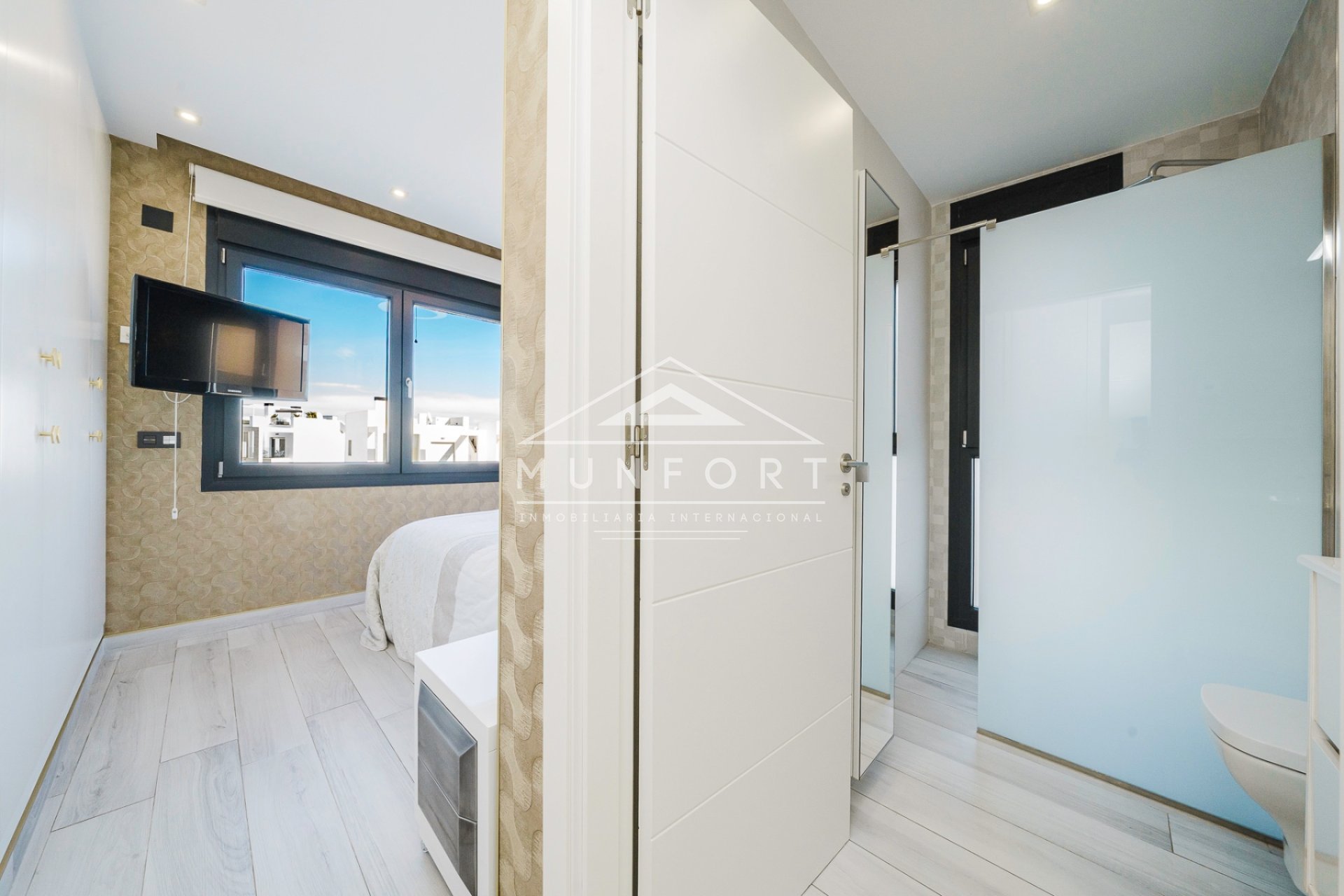 Resale - Luxury Villas -
Orihuela Costa - Lomas de Cabo Roig