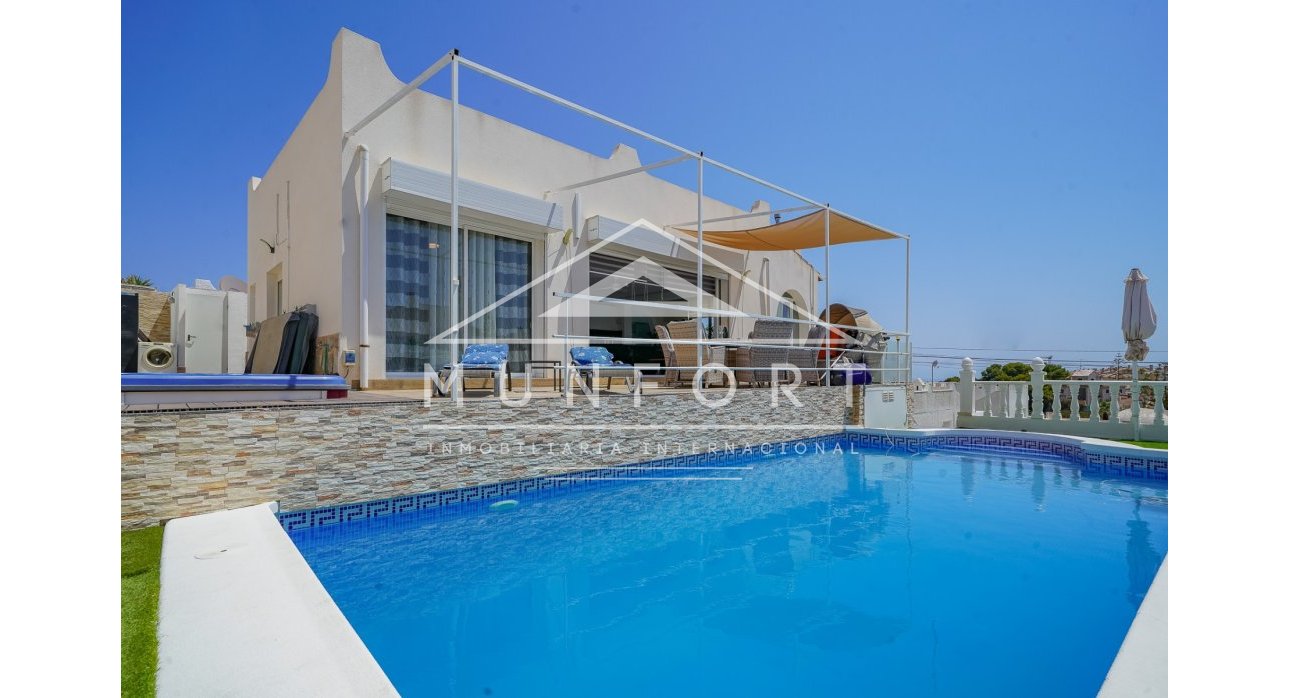 Resale - Luxury Villas -
Orihuela Costa - Villamartín