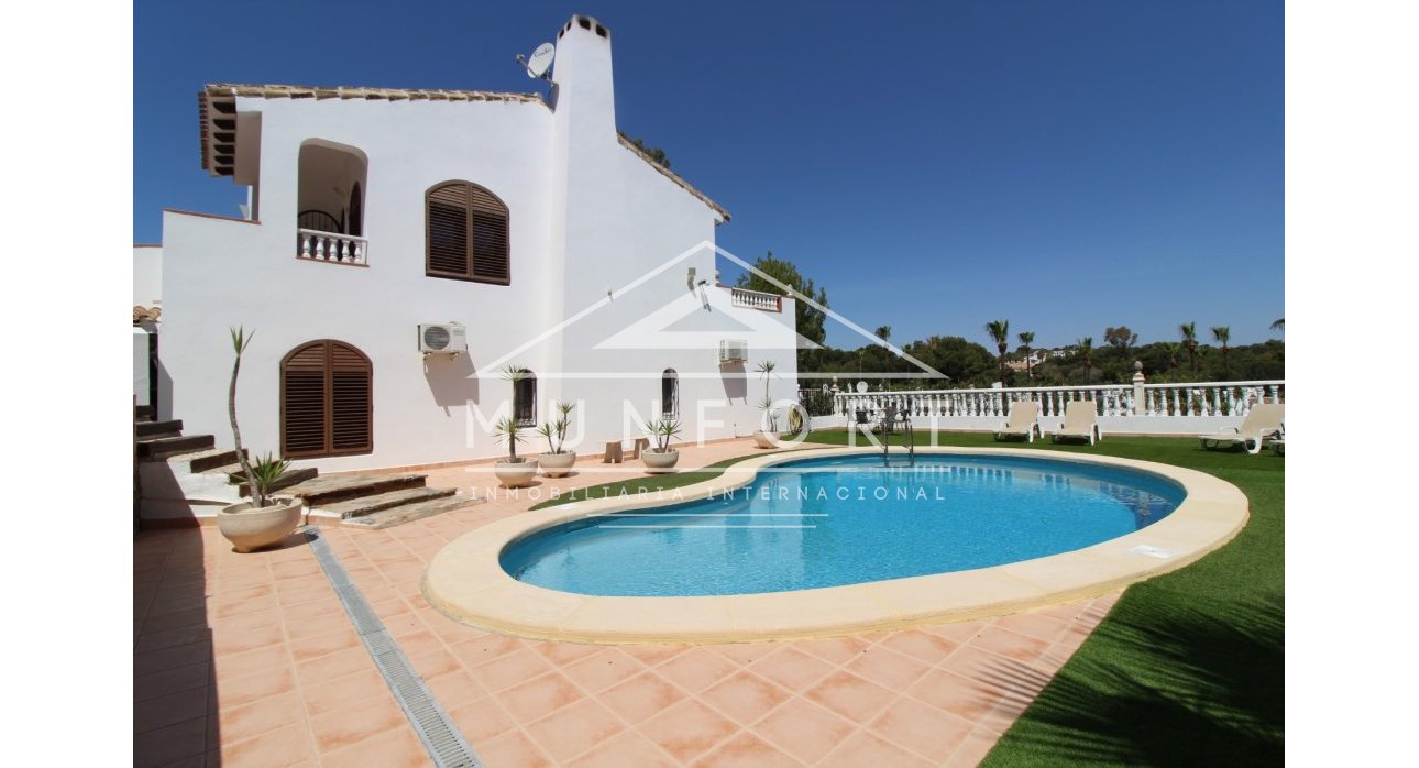 Resale - Luxury Villas -
Orihuela Costa - Villamartin