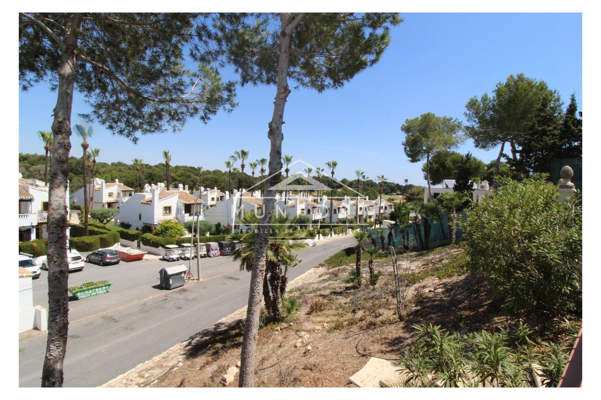 Resale - Luxury Villas -
Orihuela Costa - Villamartin