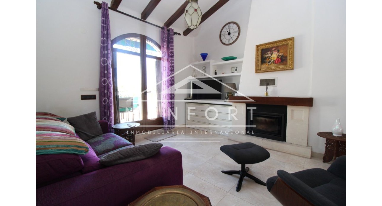 Resale - Luxury Villas -
Orihuela Costa - Villamartin