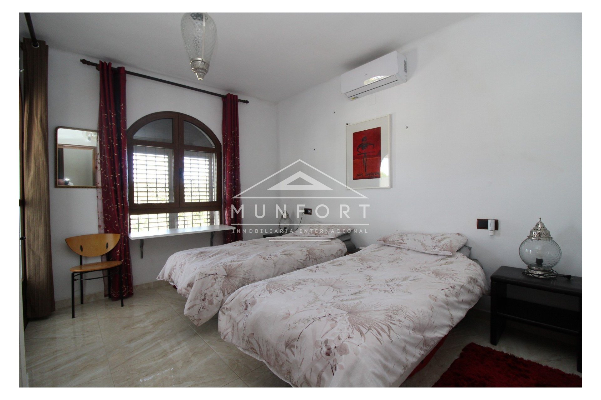 Resale - Luxury Villas -
Orihuela Costa - Villamartin