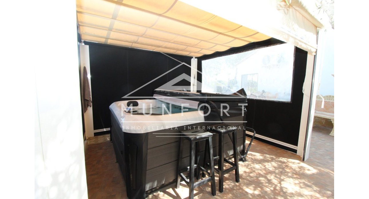 Resale - Luxury Villas -
Orihuela Costa - Villamartin