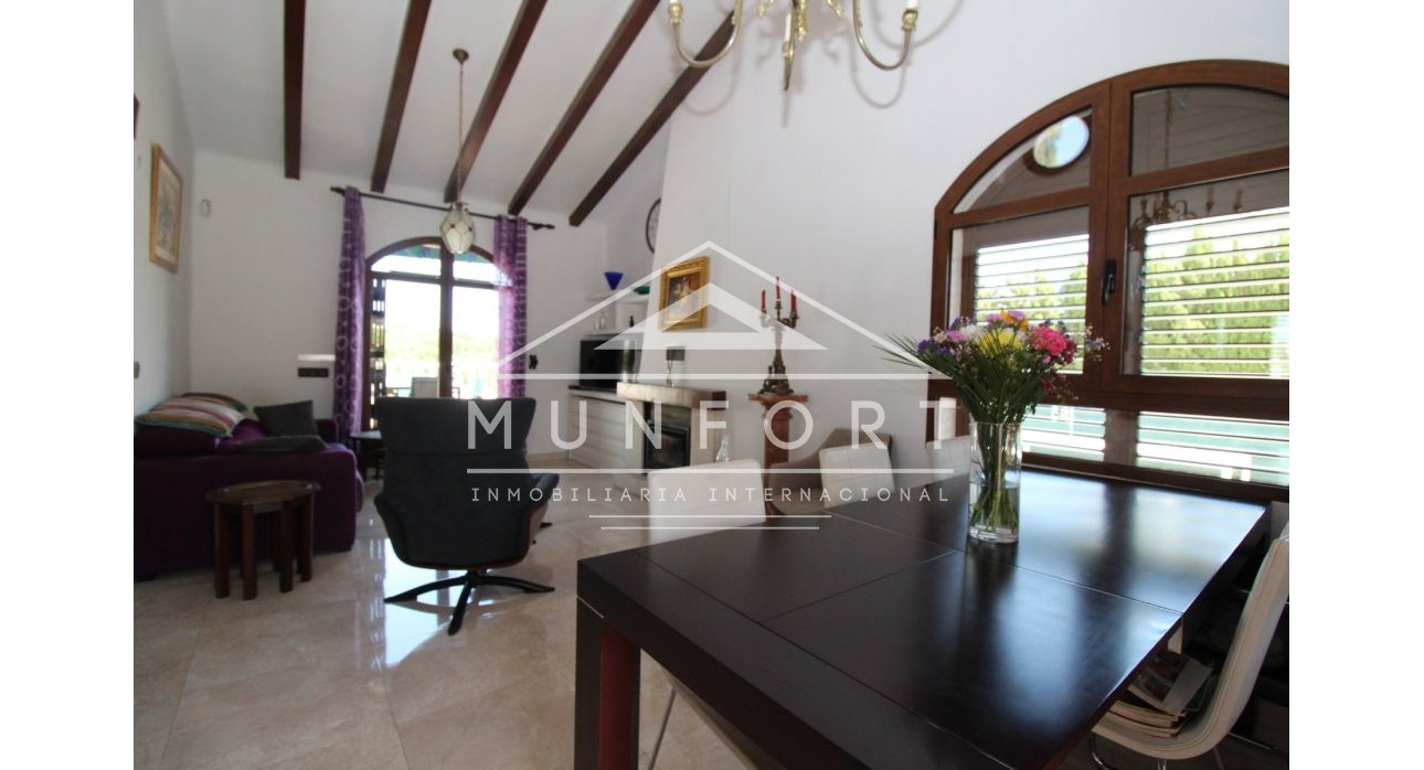 Resale - Luxury Villas -
Orihuela Costa - Villamartin