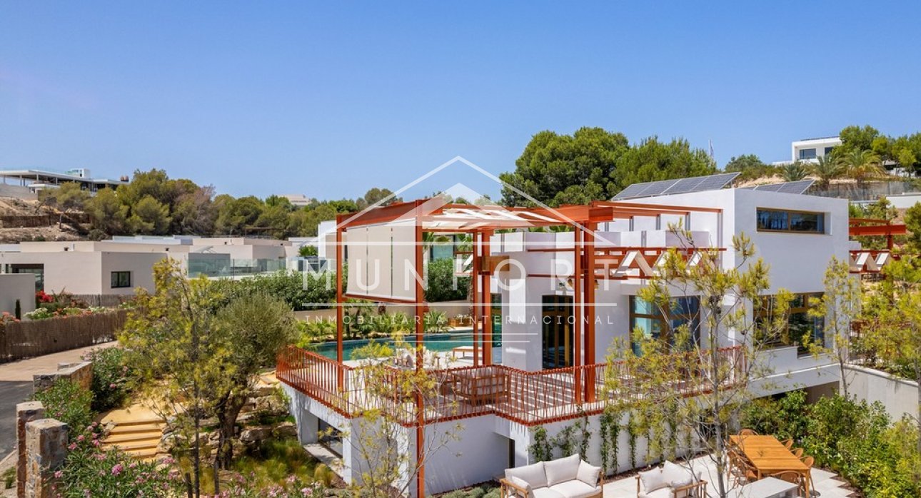 Resale - Luxury Villas -
Orihuela Costa