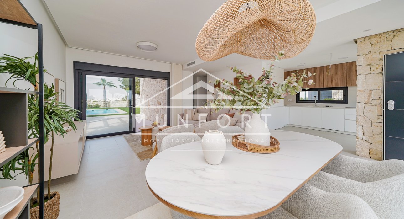 Resale - Luxury Villas -
Pilar de la Horadada - Lo Romero Golf