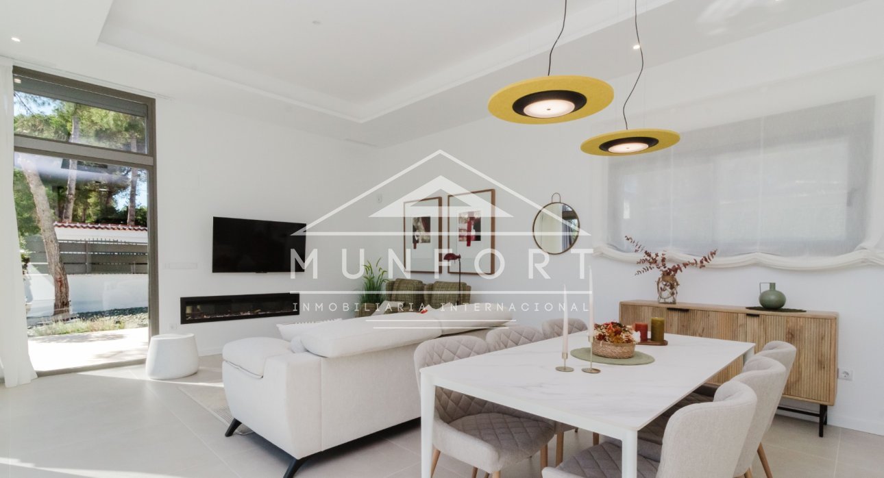 Resale - Luxury Villas -
Pilar de la Horadada - Pinar de Campoverde