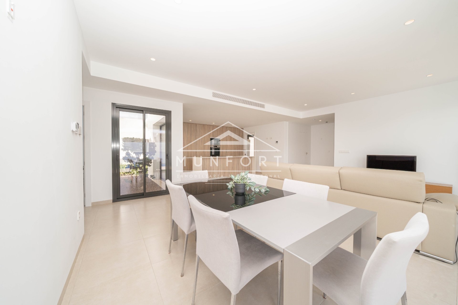 Resale - Luxury Villas -
Pilar de la Horadada