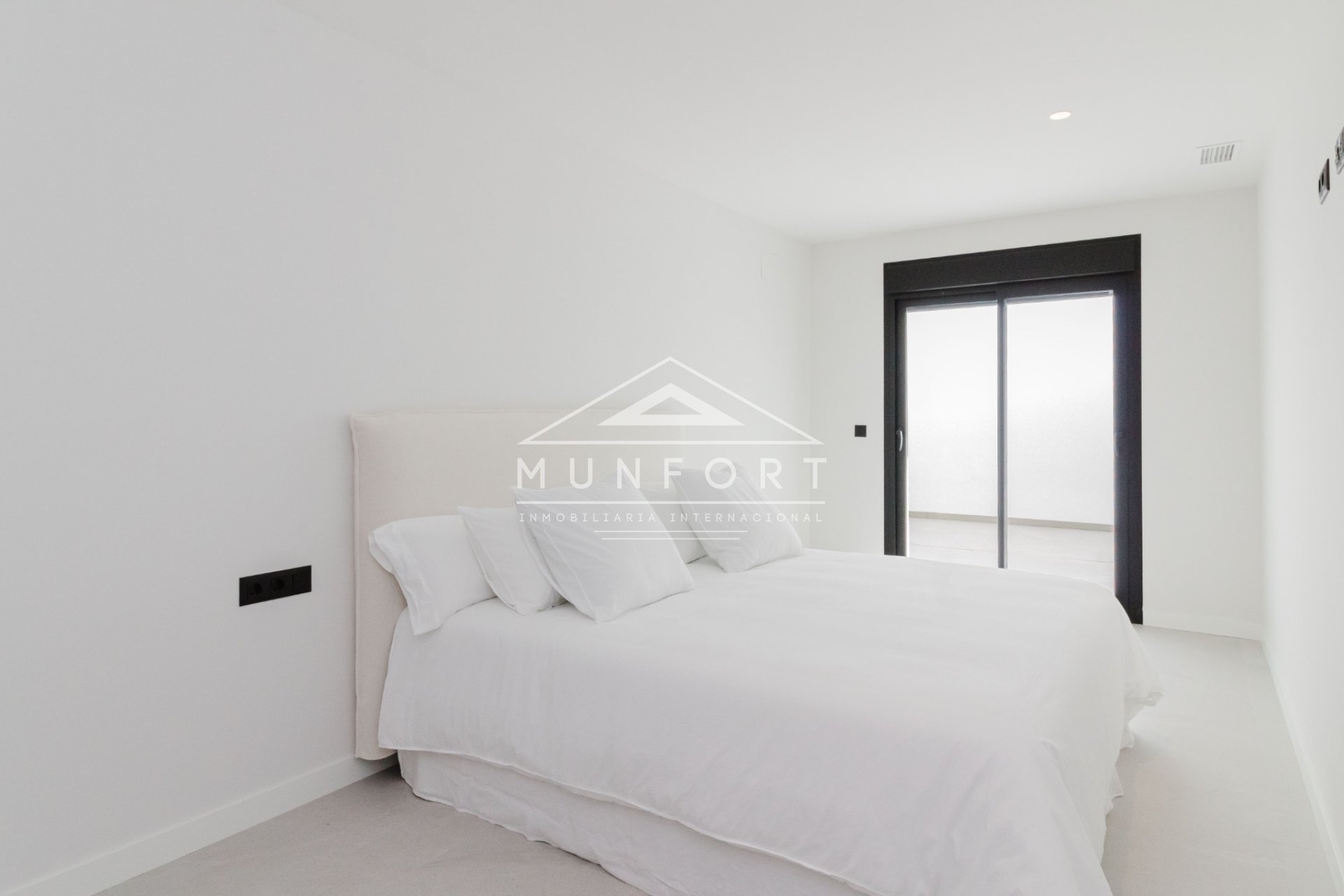 Resale - Luxury Villas -
Rojales - Ciudad Quesada