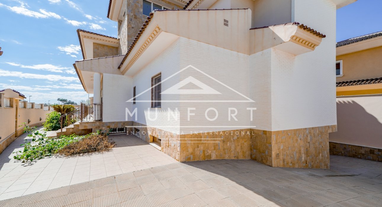 Resale - Luxury Villas -
San Javier