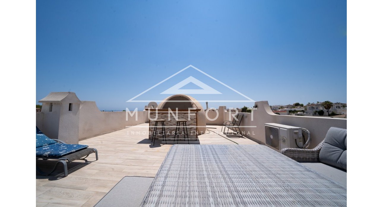 Resale - Luxury Villas -
San Miguel de Salinas - Urbanización Blue Lagoon - San Miguel de Salinas