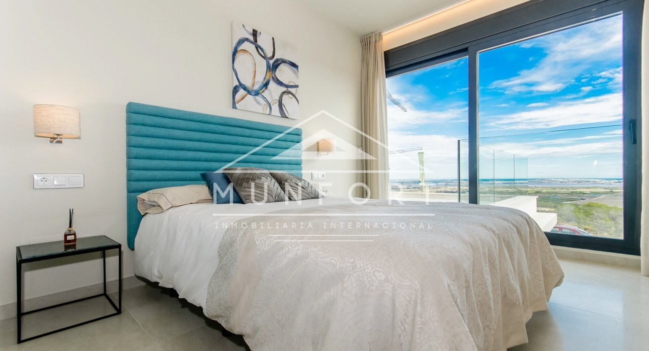 Resale - Luxury Villas -
San Miguel de Salinas