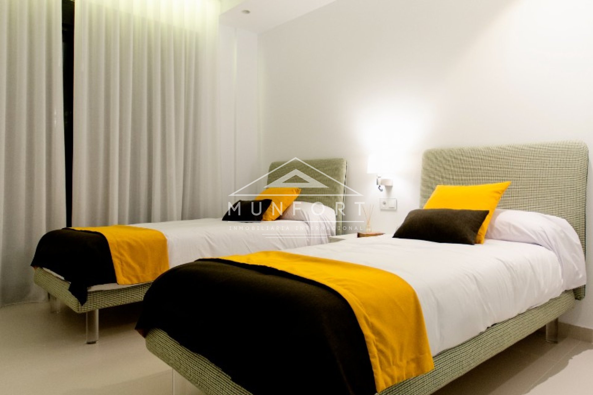 Resale - Luxury Villas -
San Miguel de Salinas