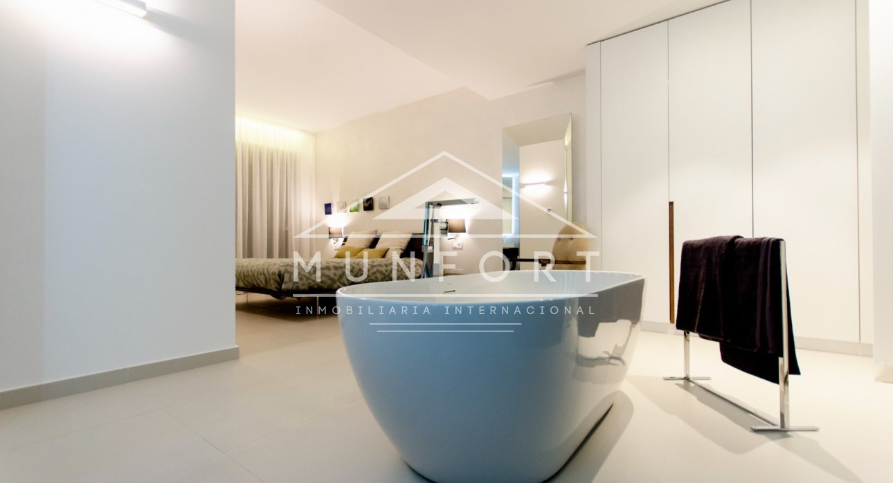 Resale - Luxury Villas -
San Miguel de Salinas